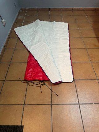 Saco de dormir de verano rojo para niños