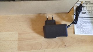 NUEVA! Mini amoladora angular con 2 baterías litio