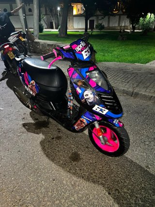 Aprilia Sonic 49cc Scooter