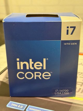 Intel Core i7-14700 20 núcleos + gráficos integrad