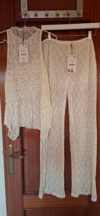 Conjunto Zara encaje.