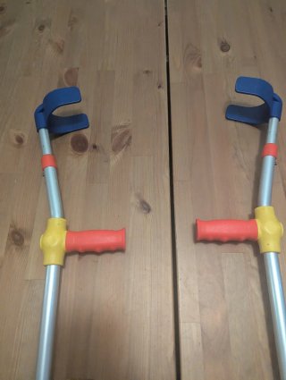 Muletas infantiles ajustables