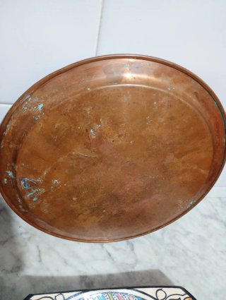 Bandeja de cobre decorada
