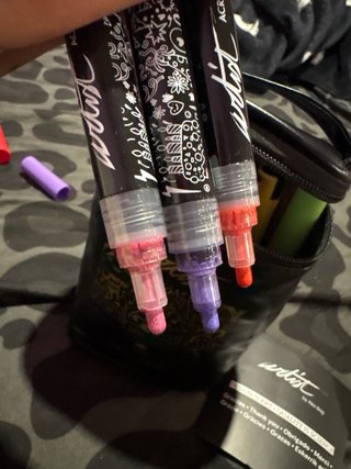Estuche con 20 rotuladores Posca