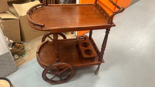 Carrito camarera bar vintage madera ruedas