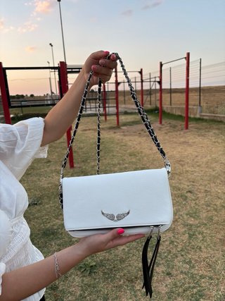 Bolso Zadig & Voltaire blanco con cadena