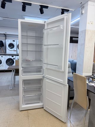 Nevera Corbero 200x60 nueva tara con garantía