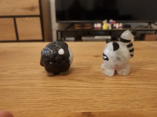 Pack 2 Freak Marbles Ovejita y Paco Luminoso