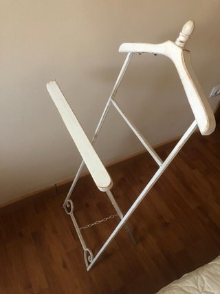 Galán de noche madera y metal