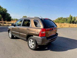 KIA Sportage 2007 solo 139.000 km PEGATINA C 90€/M