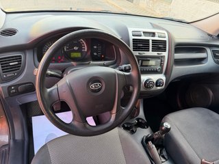 KIA Sportage 2007 solo 139.000 km PEGATINA C 90€/M
