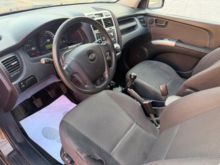 KIA Sportage 2007 solo 139.000 km PEGATINA C 90€/M