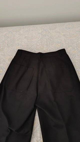 Pantalón recto Massimo Dutti negro