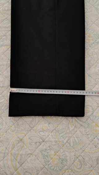 Pantalón recto Massimo Dutti negro