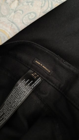 Pantalón recto Massimo Dutti negro