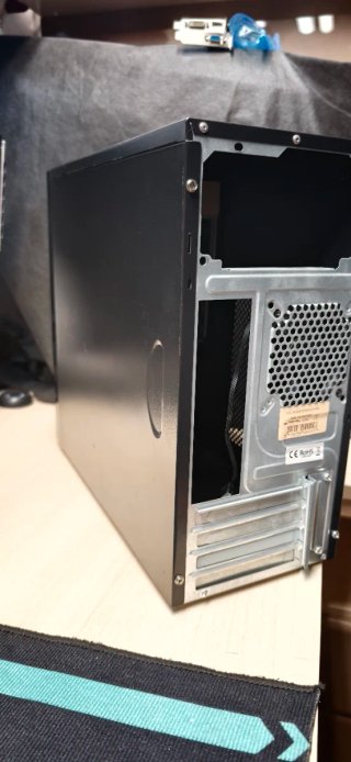 Caja Torre PC Ordenador Vacía