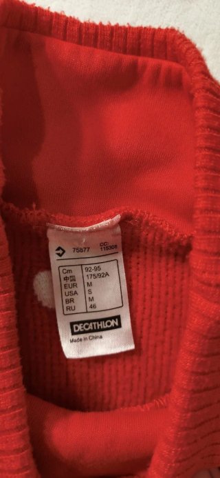 Sudadera Roja Cuello Alto
