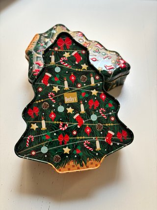 Caja metálica árbol de Navidad
