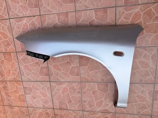 Aleta delantera izquierda Seat León MK1 – Plata