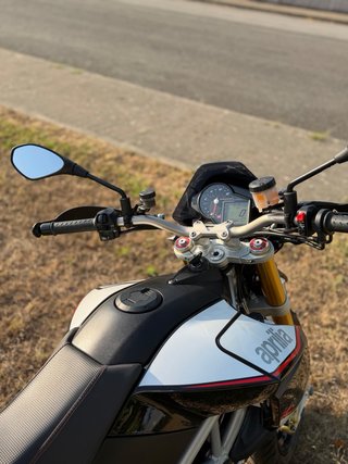 Aprilia Dorsoduro 2 1200cc Única