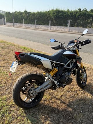 Aprilia Dorsoduro 2 1200cc Única