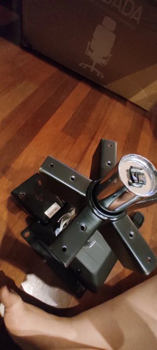 Silla de oficina HBADA negra casi nueva