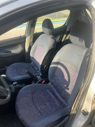 Peugeot 206 1999