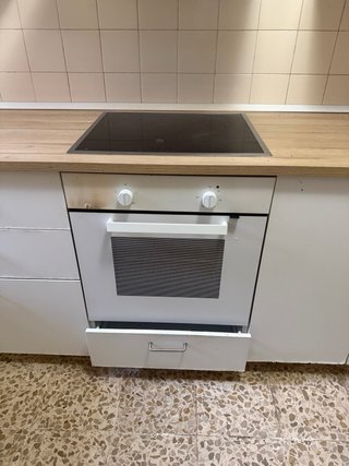 Mueble de cocina blanco