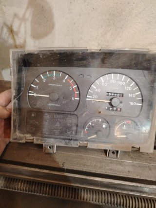 Cuadro Cuentakilómetros Nissan Trade