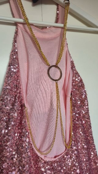 Vestido corto de fiesta de lentejuelas