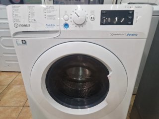 Lavadora y Secadora Indesit 7kg 1400rpm