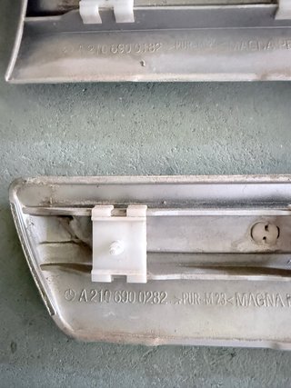 Molduras aletas Mercedes Clase E W210