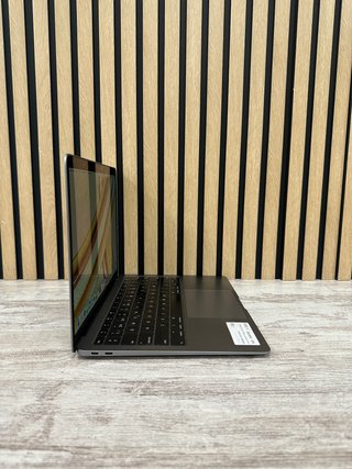 MacBook Air 13" 2019 i5 16GB 256GB
