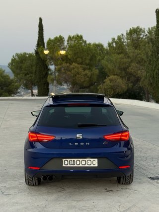 SEAT LEON FR PLUS