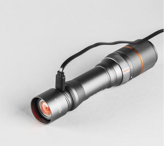 Linterna NEBO DaVinci 1000 Lúmenes Recargable