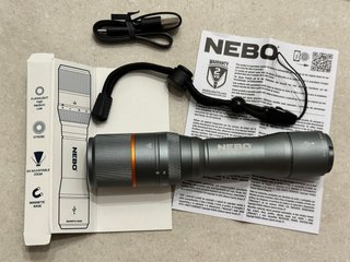 Linterna NEBO DaVinci 1000 Lúmenes Recargable