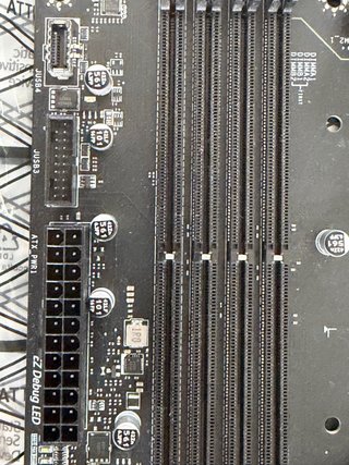 Placa Base MSI MAG B760 TOMAHAWK WIFI | Intel B760