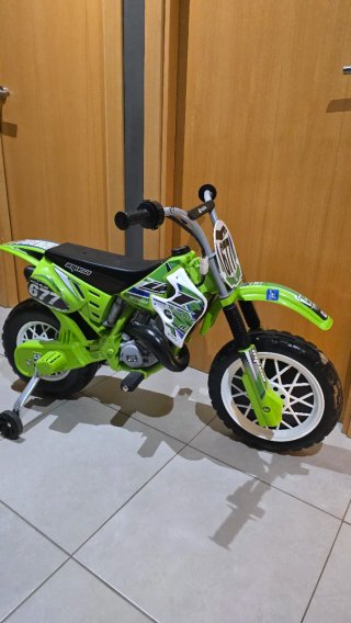 Moto Injusa 677 Verde Niños hasta 5 años