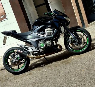 Kawasaki Z800 Negra