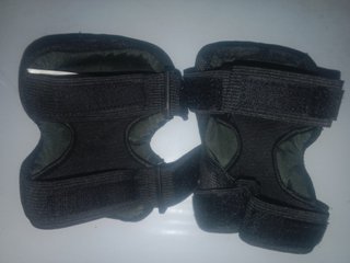 Kit protecciones Oxelo rodilleras, coderas, etc...