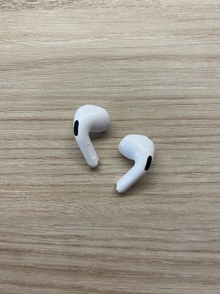 Airpods 4 con Cancelación de Sonido