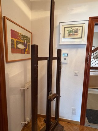 Caballete de madera grande