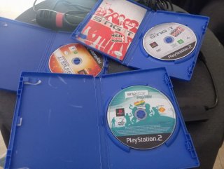 🇪🇦🇬🇧🇨🇵 Juegos y micrófonos  SingStar  ps2