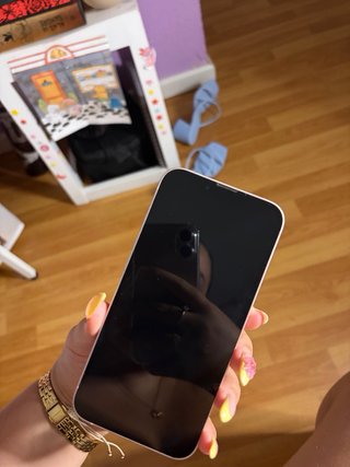 iPhone 13 Rosa