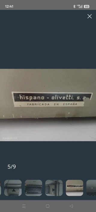 Máquina de escribir Hispano Olivetti