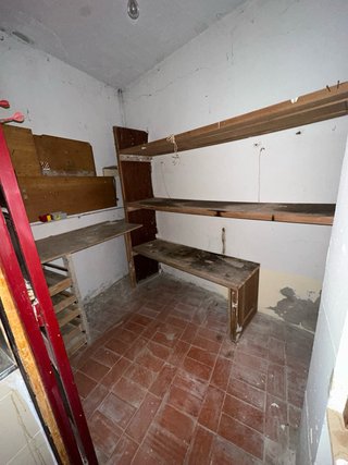 Plazas de garaje + bodega + trastero