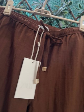 Pantalones marrones de lino