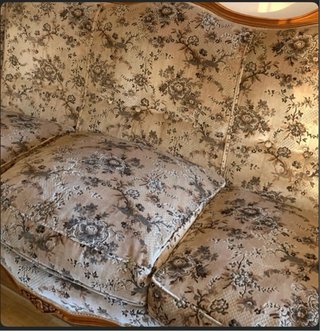 Sofá y sillón Luis XV tela y madera