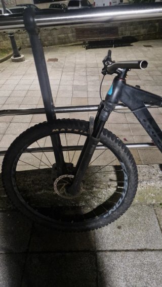 Horquilla Rock Shox Brain 29 más sillin