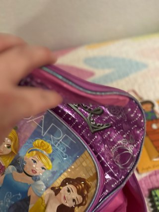 Lote libros infantiles. Mochila y cuadro de regalo